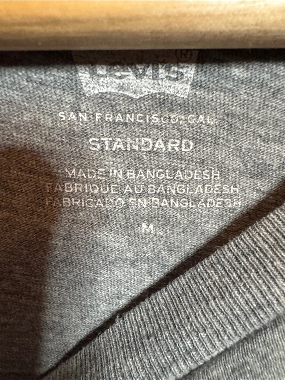 Levi's Men's Heather Gray Crewneck Pocket Tee medium #39